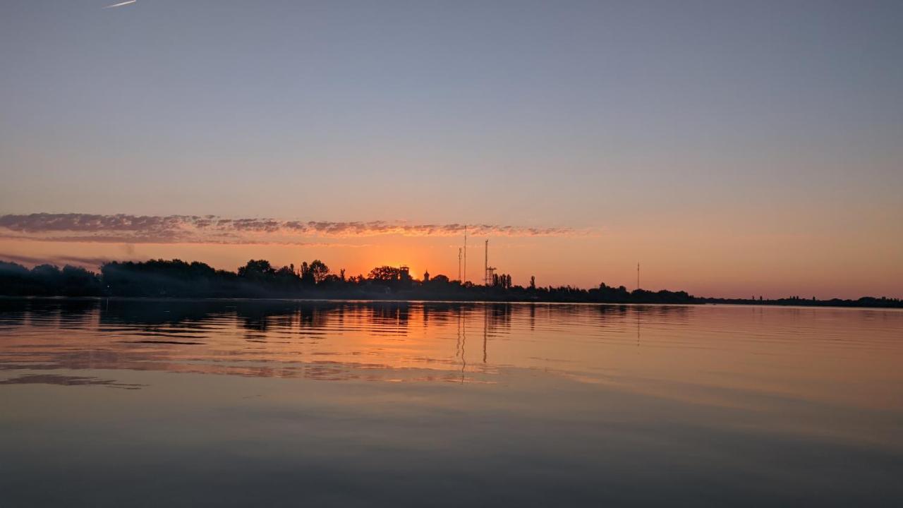 Kambodzha Na Dynae Villa Vilkovo Dış mekan fotoğraf